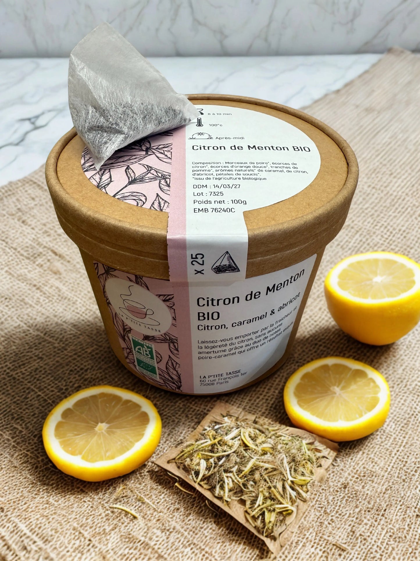 Infusion Citron de Menton Bio La P’tite Tasse en Infusettes– mélange rafraîchissant et acidulé à base de citron de Menton biologique, présenté dans un emballage élégant et naturel.